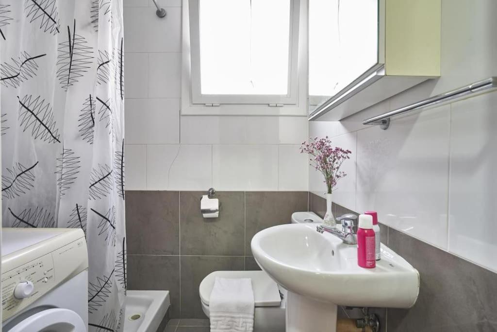 Bebarceloner Sant Andreu Apartments - 1 Bedroom Экстерьер фото